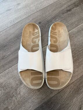 Ecco White Leather Adjustable Slide Sandals size 40